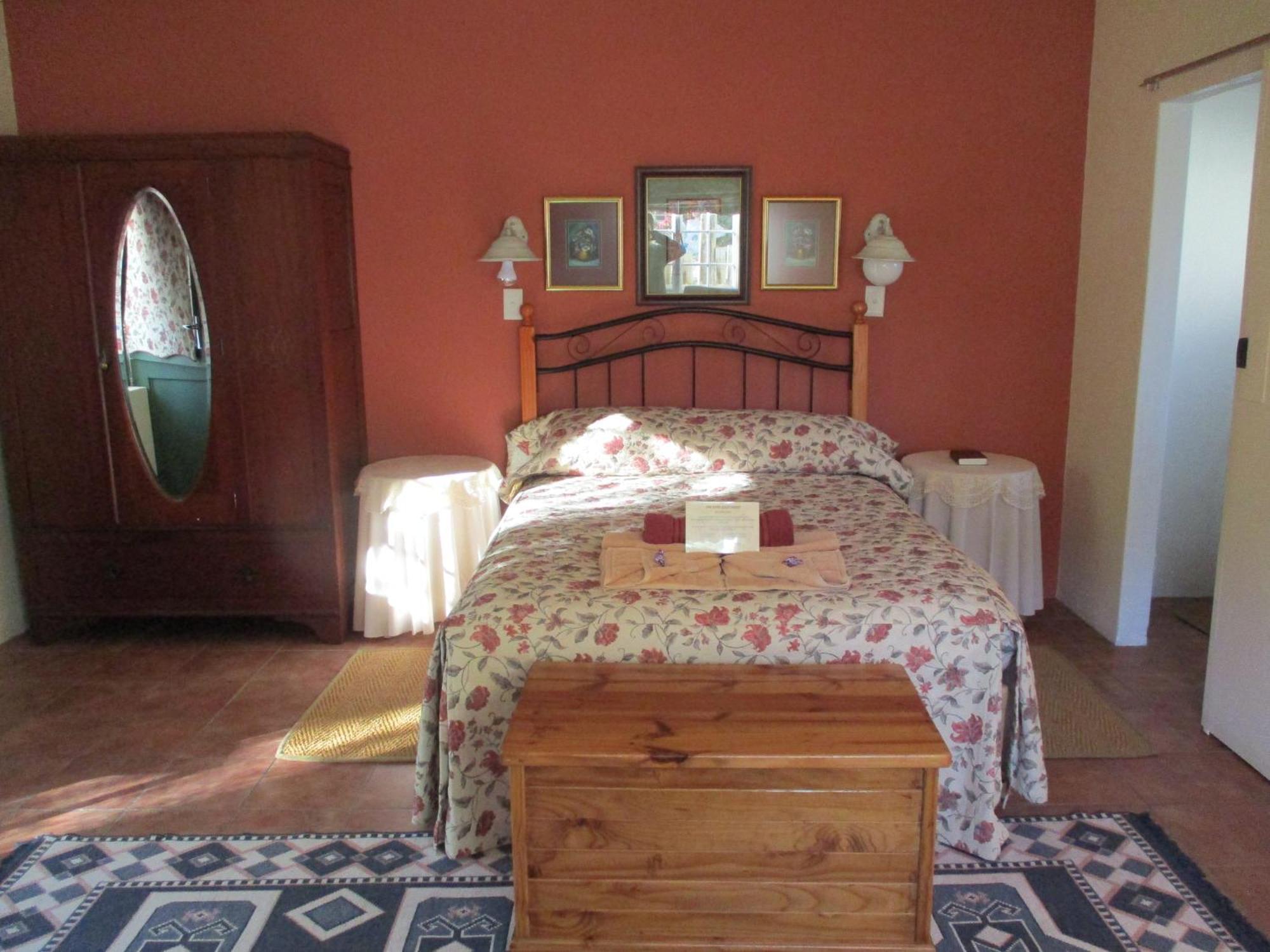 Van Rhyn Guest House Vanrhynsdorp Eksteriør bilde